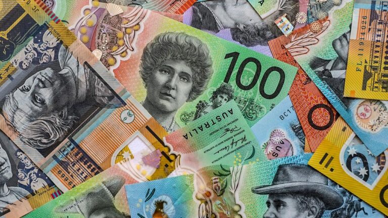 black-friday-spending-in-australia-surges-with-focus-on-travel-and-leisure