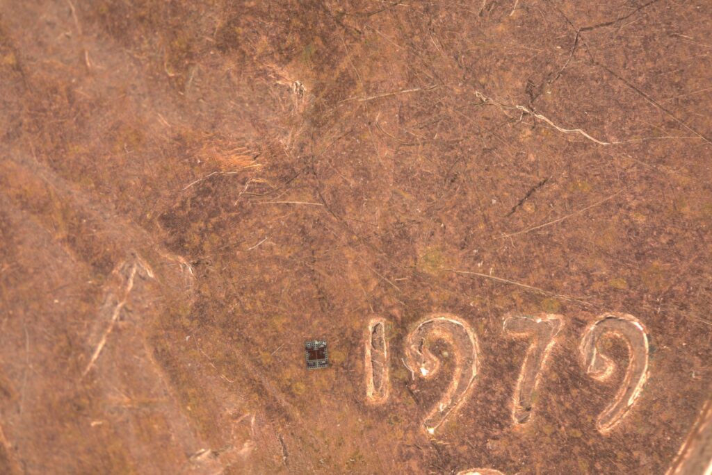 breakthrough-in-robotics-world-s-smallest-programmable-robots-unveiled