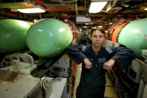 china-s-submarine-ambitions-face-significant-challenges-against-us-dominance