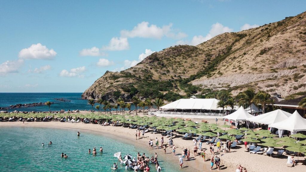 crypto-billionaire-plans-libertarian-community-on-nevis-island