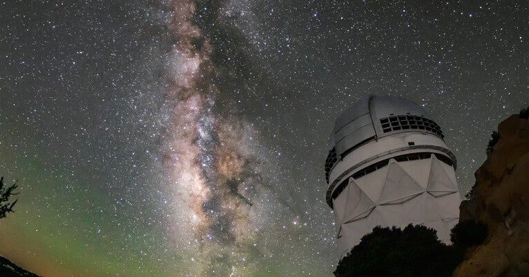 desi-s-groundbreaking-3d-universe-map-earns-prestigious-astronomy-award