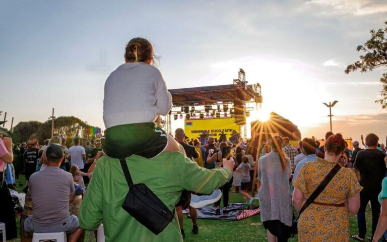 frankston-s-free-waterfront-festival-2026-music-fireworks-and-more