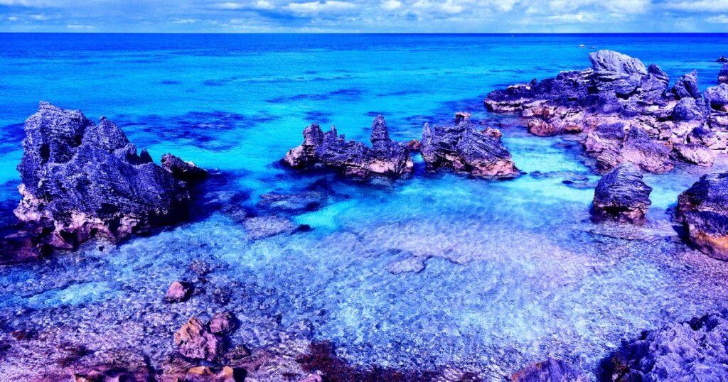 geologists-discover-massive-rock-layer-beneath-bermuda