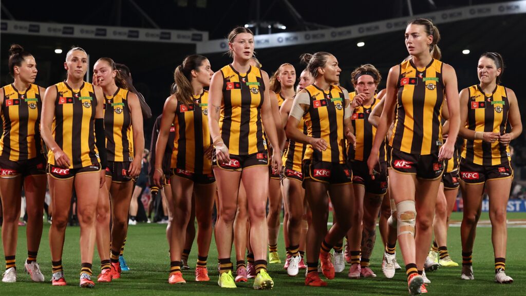 hawks-finals-hopes-dashed-by-carlton-s-electrifying-start