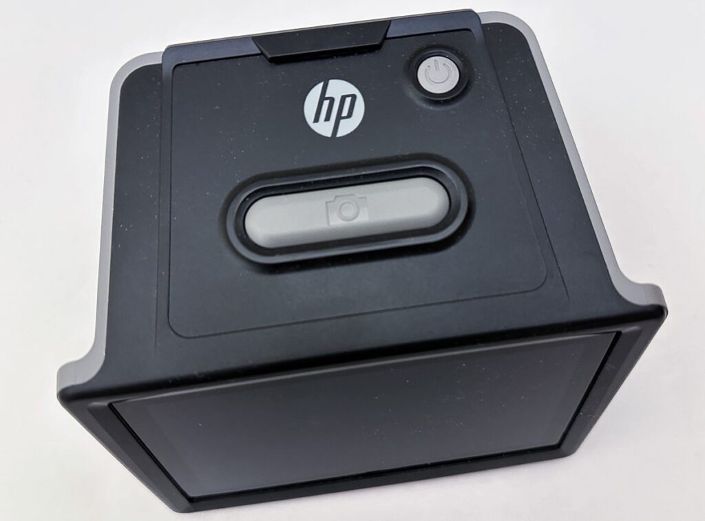 hp-filmscan-5-inch-touch-screen-film-scanner-a-budget-friendly-option-with-limitations