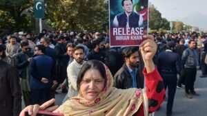 imran-khan-and-wife-sentenced-to-17-years-in-pakistani-corruption-case