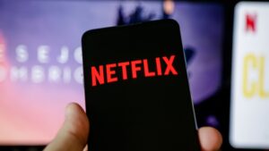 netflix-ends-mobile-casting-sparks-subscriber-outrage