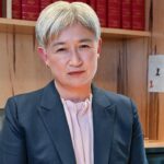 penny-wong-apologizes-to-jewish-community-after-bondi-terror-attack