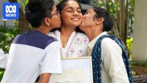 queensland-year-12-students-celebrate-atar-success-amid-record-participation