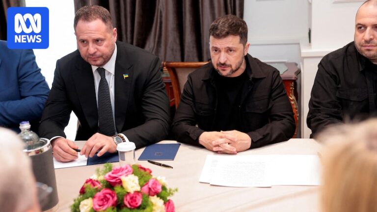 raid-on-ukrainian-chief-of-staff-s-home-sparks-political-turmoil