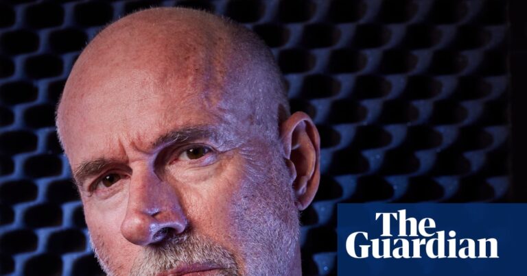 scott-galloway-s-take-on-masculinity-a-progressive-perspective