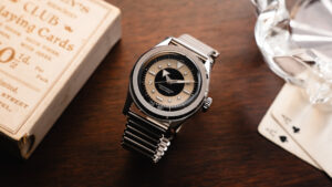 serica-6190-txd-a-tuxedo-dial-for-modern-elegance