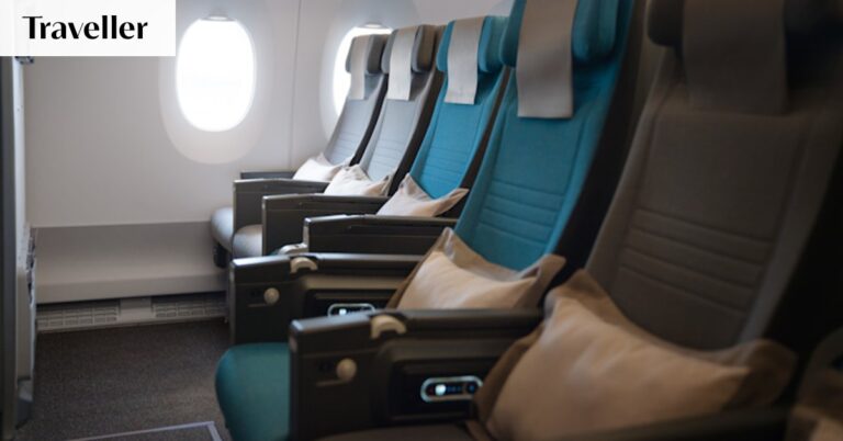 singapore-airlines-dreamliner-elevates-perth-singapore-route