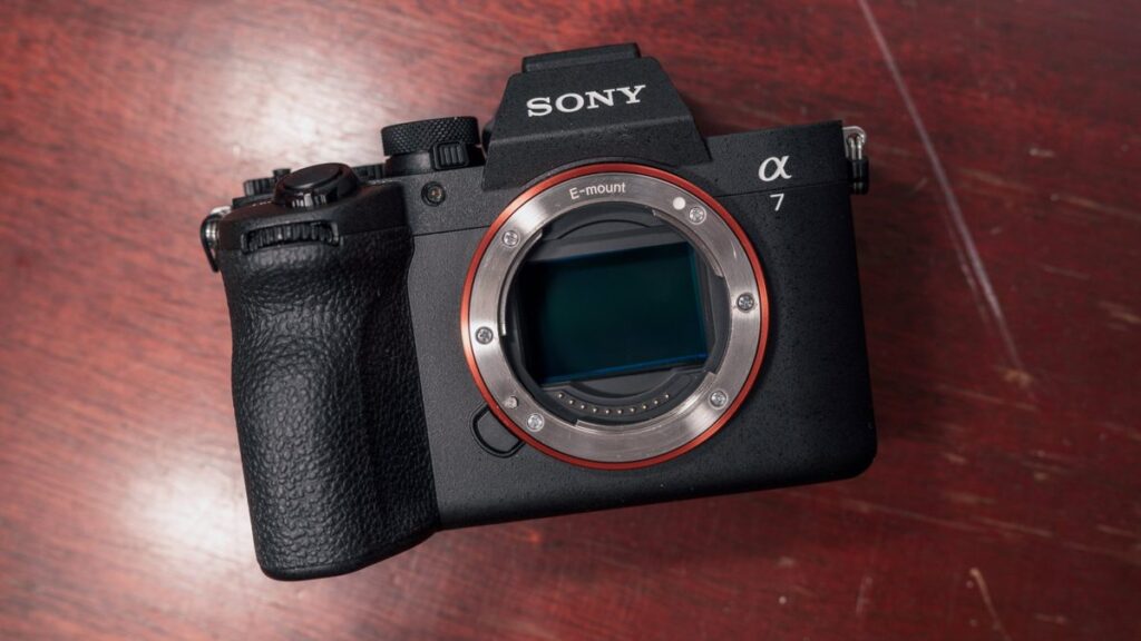 sony-a7-v-a-game-changer-in-full-frame-photography