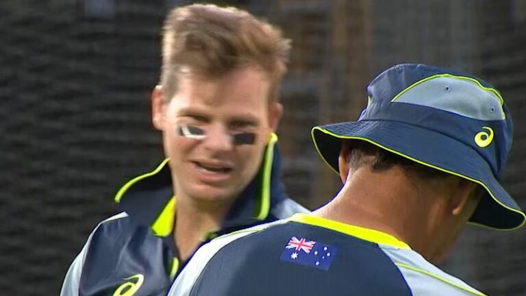 steve-smith-considers-nfl-eye-black-for-ashes-test-at-gabba