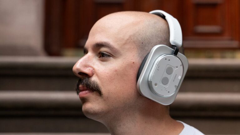 top-tech-gifts-of-2025-gizmodo-s-james-pero-shares-his-picks