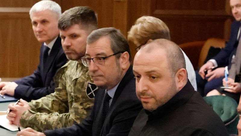 zelensky-seeks-european-allies-as-us-pushes-for-russia-peace-deal