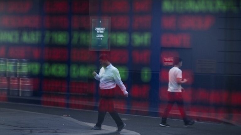 australian-investment-landscape-shifts-as-global-markets-offer-better-returns