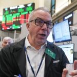 australian-sharemarket-rises-as-gold-miners-and-banks-lead-gains