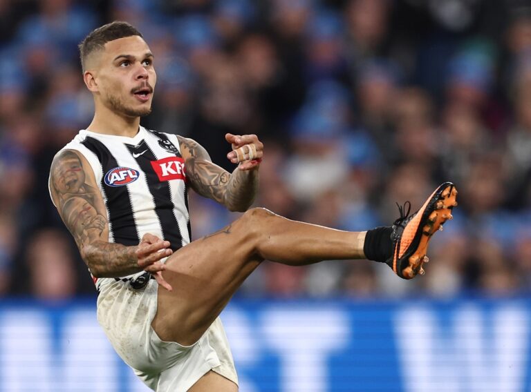 collingwood-s-bobby-hill-takes-leave-for-personal-reasons-amid-afl-season