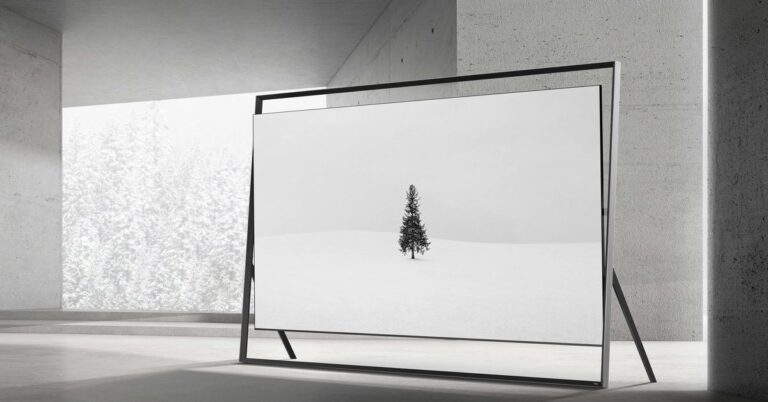 cutting-edge-tvs-unveiled-at-ces-ultra-thin-and-giant-screens-take-center-stage