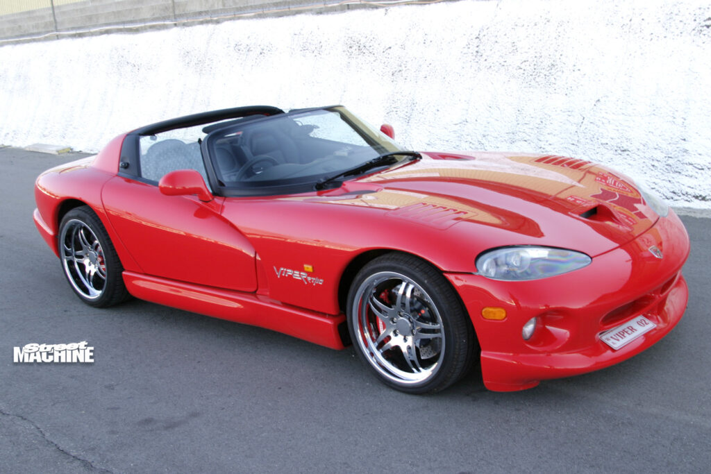mark-mckay-s-1000hp-dodge-viper-a-masterpiece-of-power-and-precision