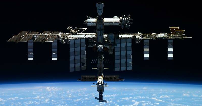 nasa-considers-early-return-of-iss-crew-due-to-astronaut-s-health-concerns