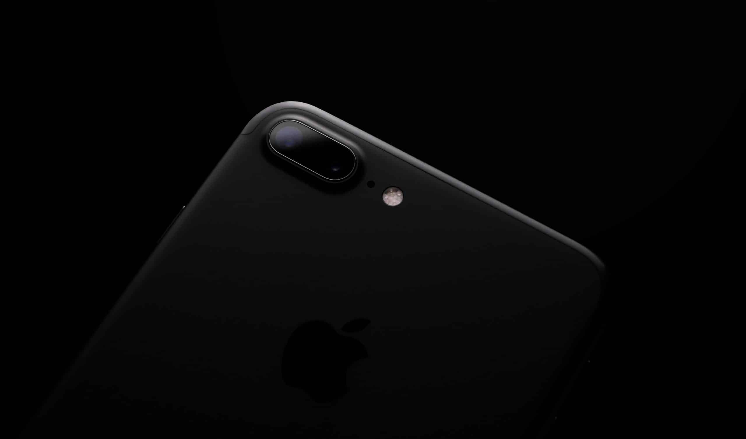 rethinking-kids-and-smartphones-balancing-technology-and-childhood