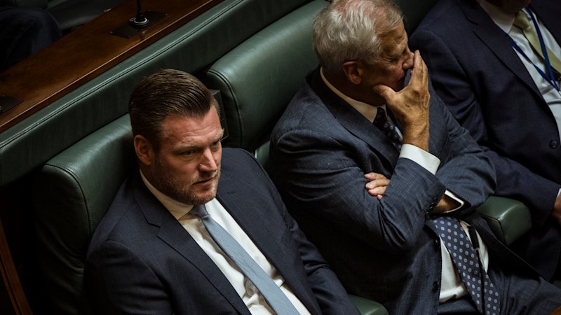 sam-groth-steps-down-as-deputy-leader-of-victorian-liberal-party