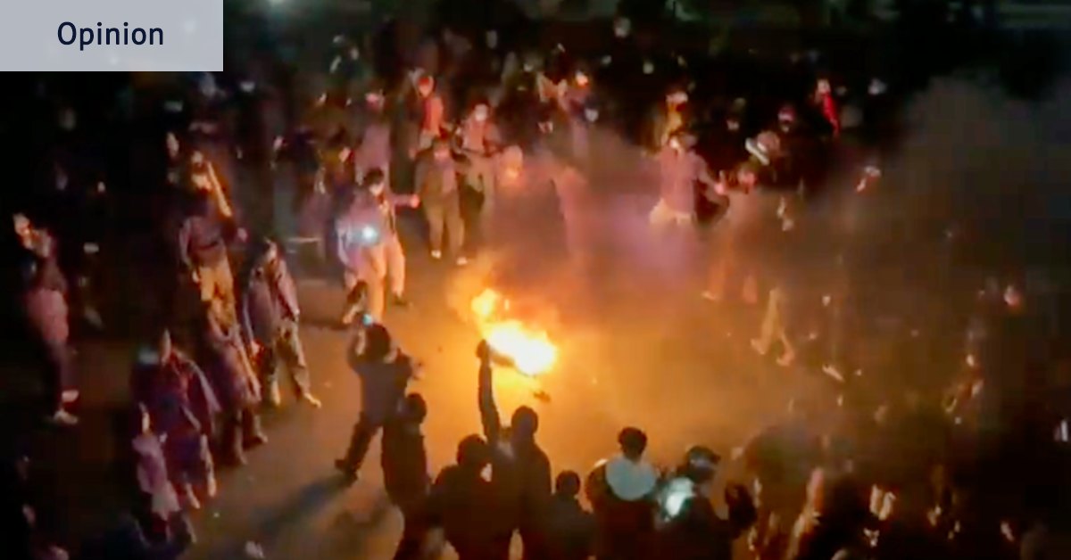 the-algorithm-s-grip-navigating-social-media-s-dark-echo-chambers