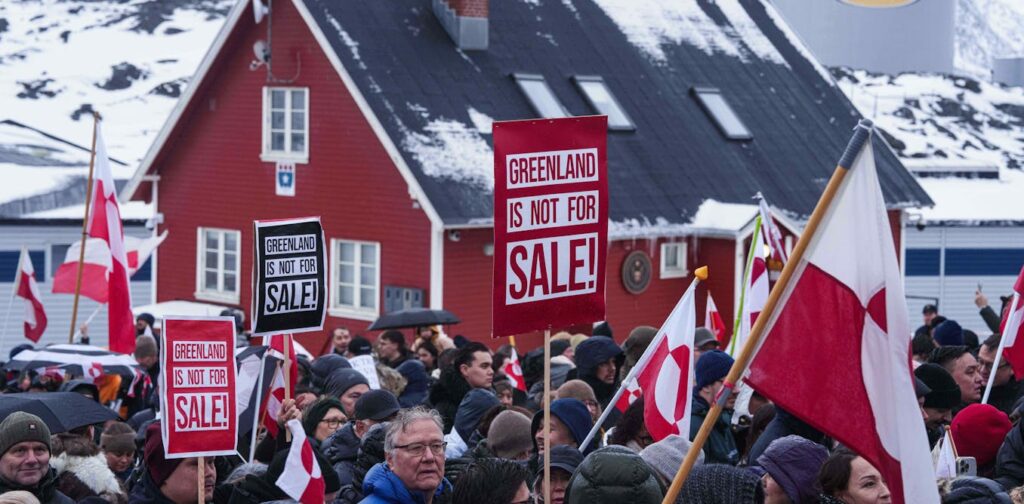 trump-s-greenland-ambitions-falter-amid-political-and-public-backlash