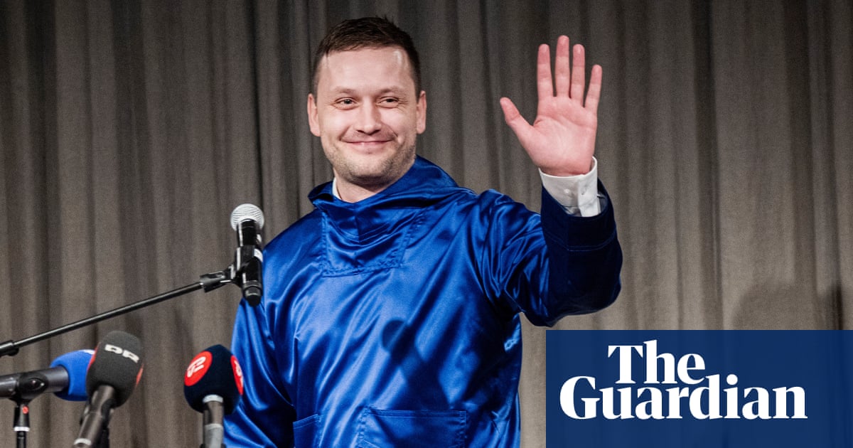 windbreakers-surge-in-popularity-amid-global-uncertainty