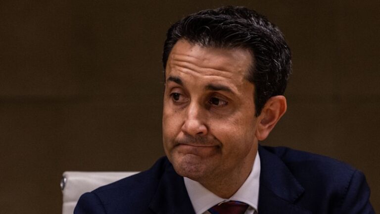 abortion-debate-challenges-queensland-s-lnp-leadership