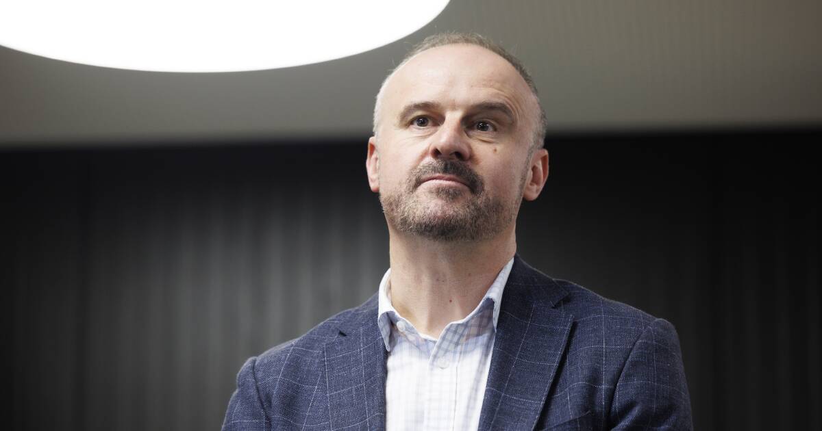 act-political-tensions-rise-as-barr-and-greens-clash-over-minister-s-competence