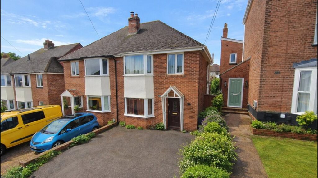 ai-enhanced-property-listings-stir-controversy-in-real-estate-market