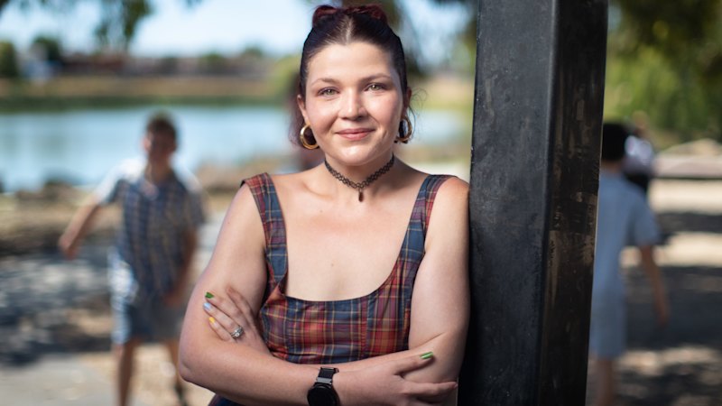 are-weight-loss-drugs-impacting-new-mothers-body-image-