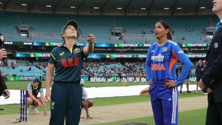 australia-opts-to-bat-first-in-rain-affected-t20i-opener-against-india