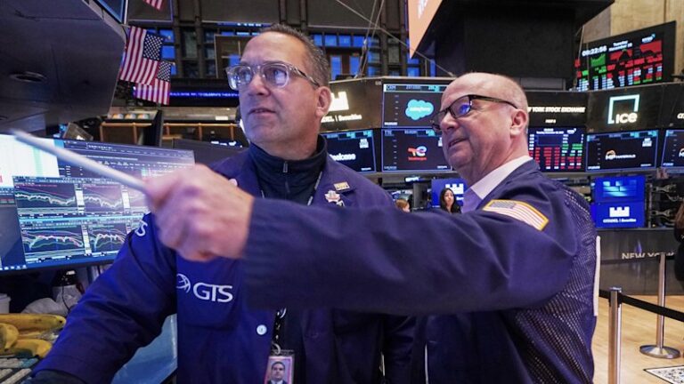 australian-sharemarket-stalls-amid-ai-concerns-and-tariff-uncertainty