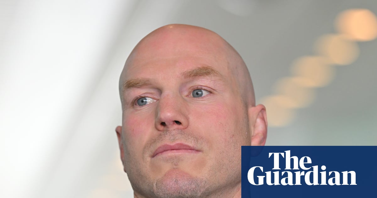 calls-to-scrap-job-ready-scheme-as-low-ses-law-enrolments-plummet