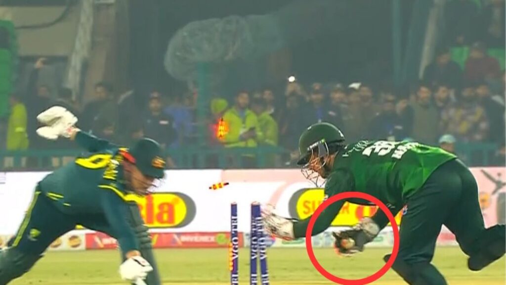 controversial-stumping-in-lahore-sparks-debate-over-umpiring-standards