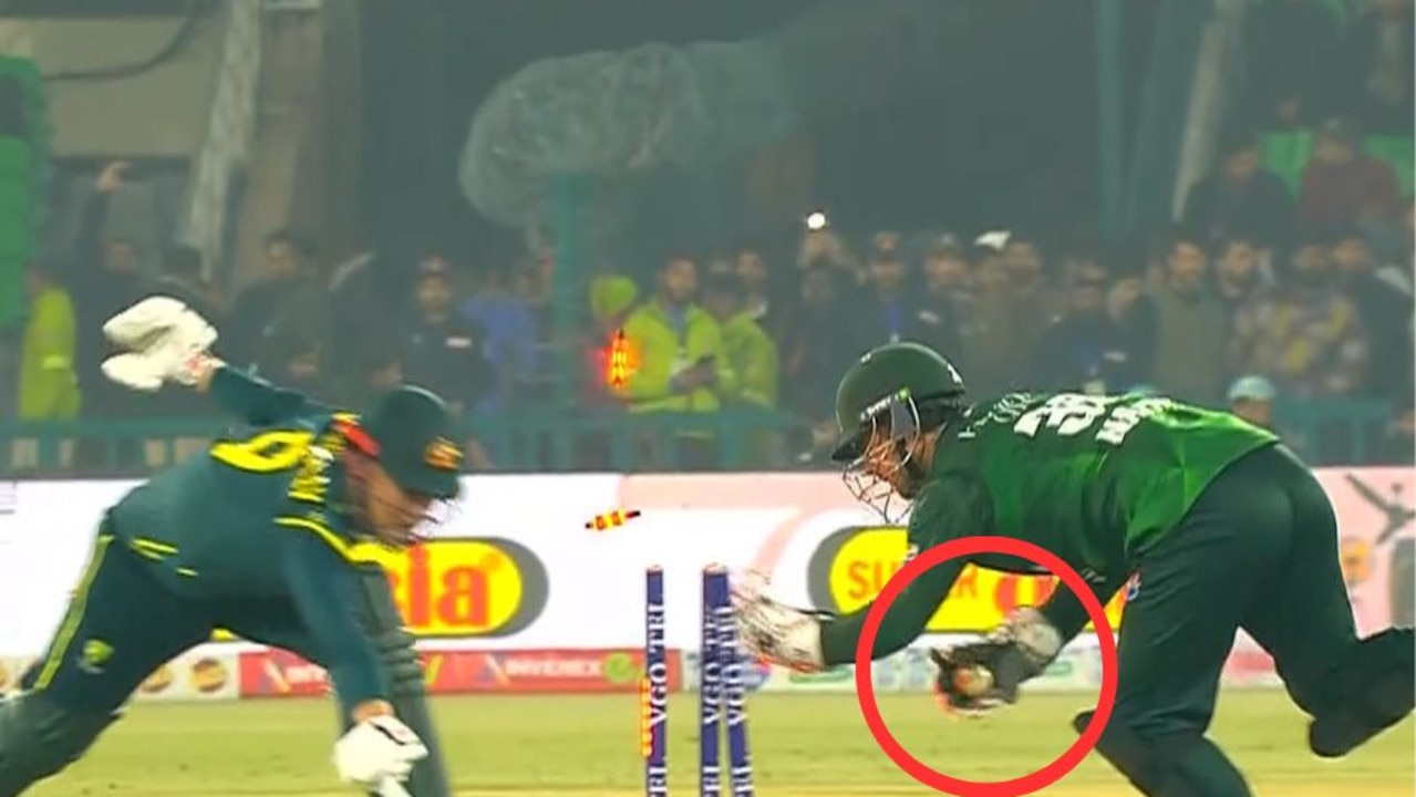 controversial-stumping-in-lahore-sparks-debate-over-umpiring-standards