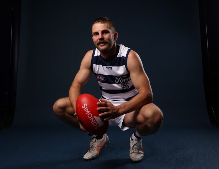 geelong-cats-announce-team-for-aami-community-series-amid-injury-updates