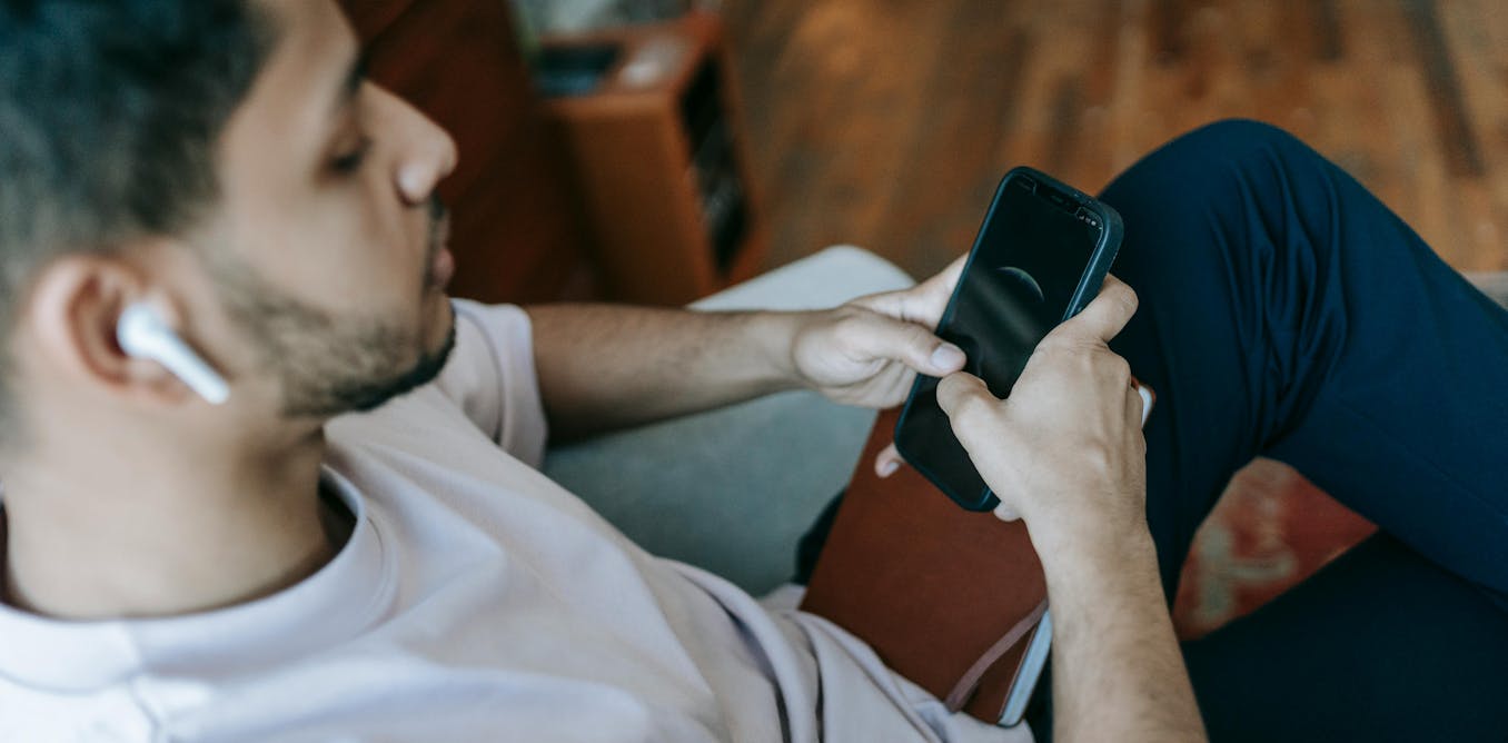 how-dating-apps-are-becoming-a-tool-for-lgbtq-hate-crimes-in-australia