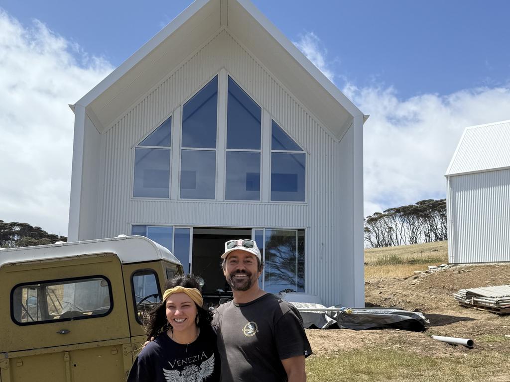 kangaroo-island-s-shed-homes-a-blueprint-for-affordable-housing