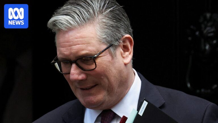 keir-starmer-faces-political-crisis-amid-mandelson-scandal