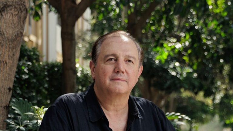 new-passport-rules-for-dual-citizens-stir-confusion-and-concern