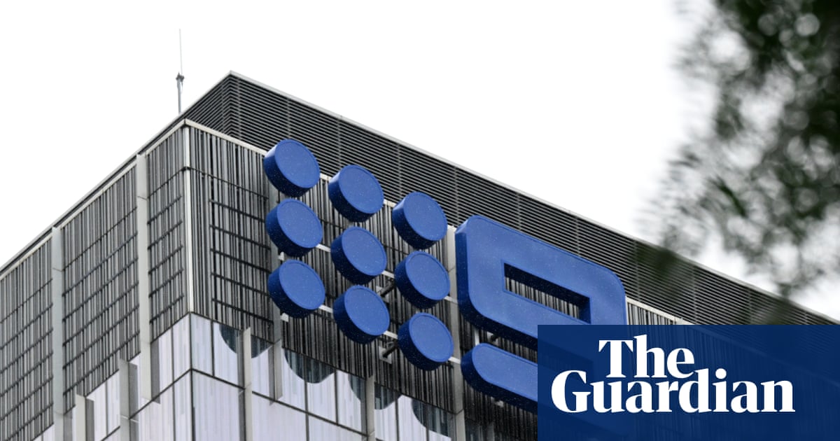 nine-entertainment-sells-radio-stations-to-pub-magnate-arthur-laundy-in-strategic-shift