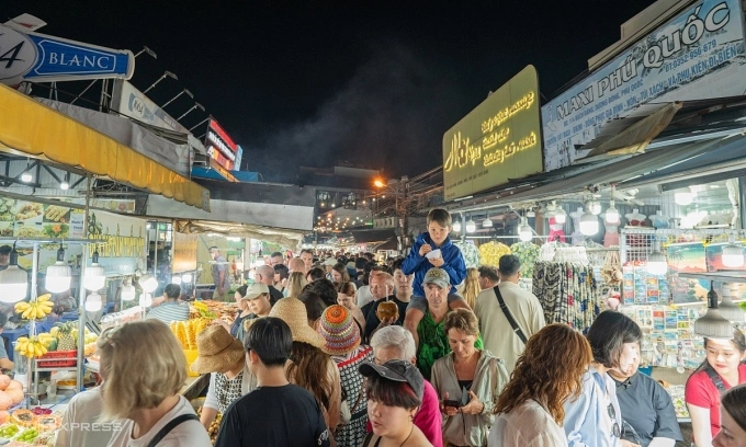 phu-quoc-prepares-for-tourist-surge-during-tet-holiday