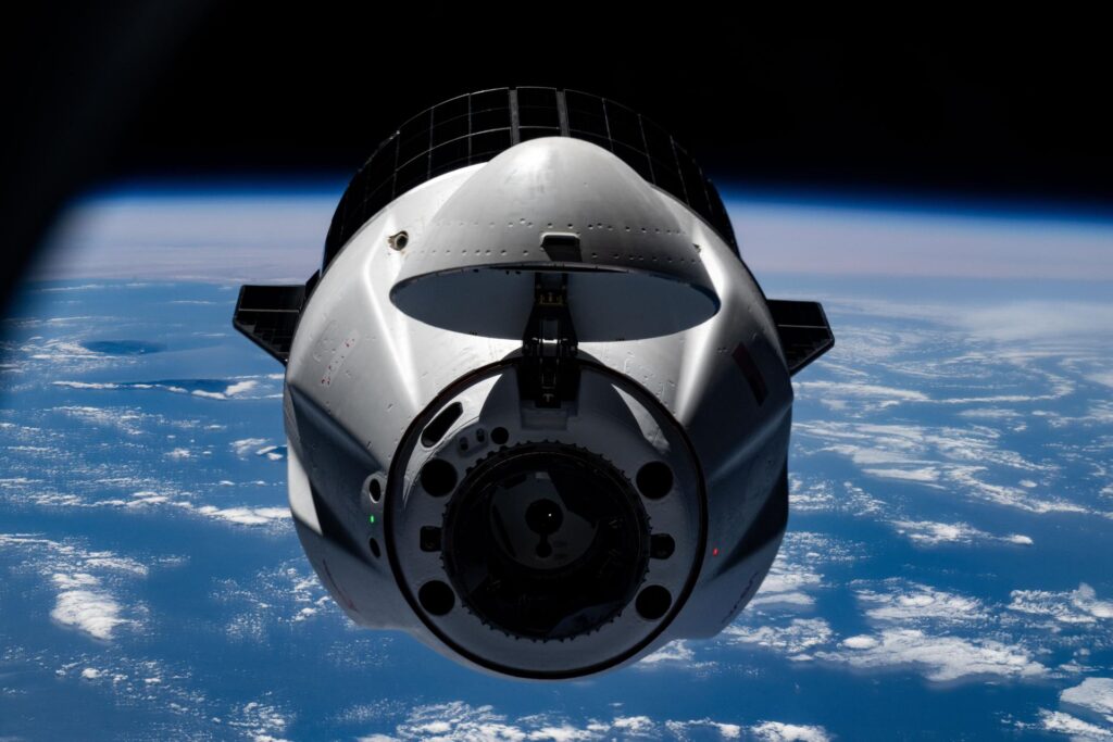 spacex-dragon-returns-with-vital-research-from-iss-mission