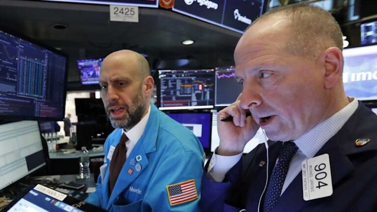 wall-street-gains-as-gold-rebounds-asx-faces-mixed-outcomes